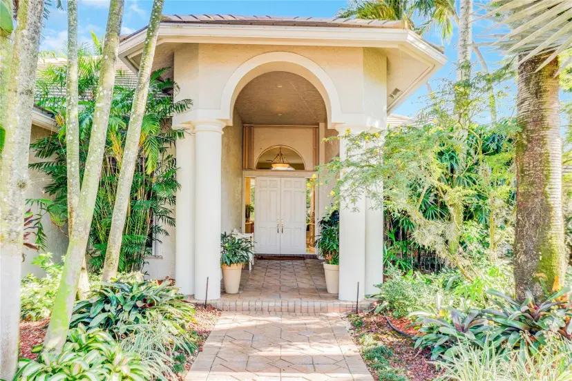 Picture of 2520 Princeton Ct, Weston FL 33327