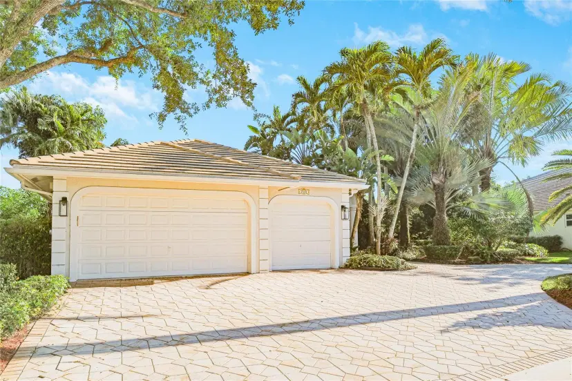 Picture of 2520 Princeton Ct, Weston FL 33327