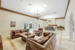 Picture of 12855 Pond Apple Dr E, Naples, FL 34119