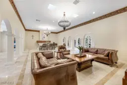 Picture of 12855 Pond Apple Dr E, Naples, FL 34119