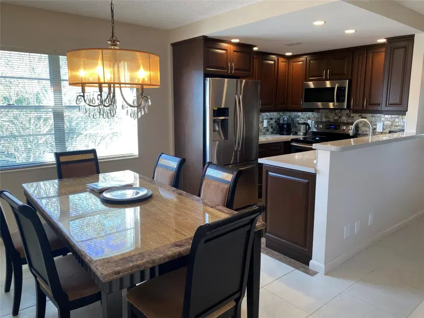 Picture of 2060 Cambridge C 2060, Deerfield Beach FL 33442