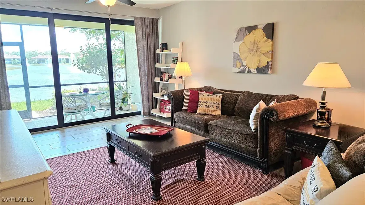 Picture of 15098 Palmer Lake Cir 101, Naples, FL 34109