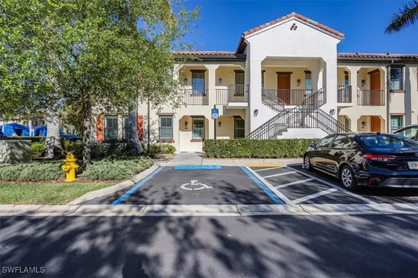 Picture of 15098 Palmer Lake Cir 101, Naples FL 34109