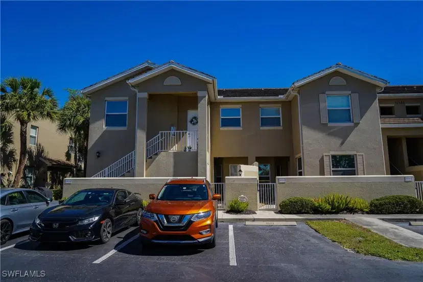 Picture of 12100 Summergate Cir 101, Fort Myers FL 33913
