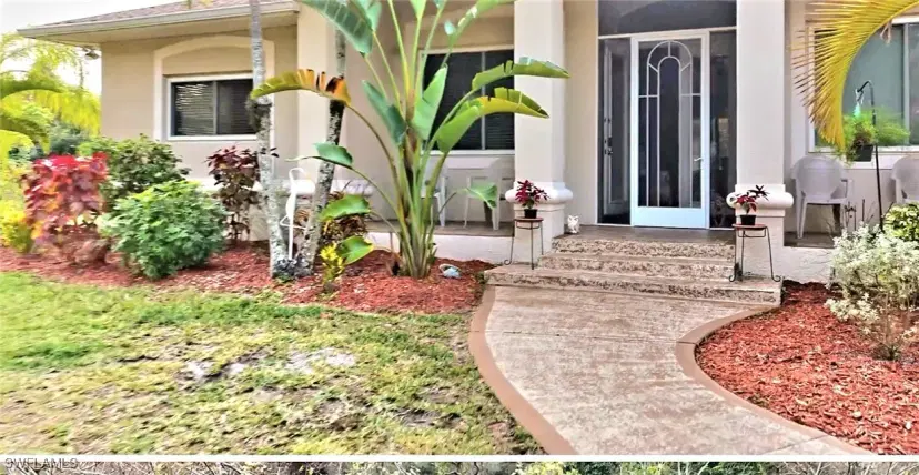 Picture of 715 Hutto Rd, North Fort Myers FL 33903