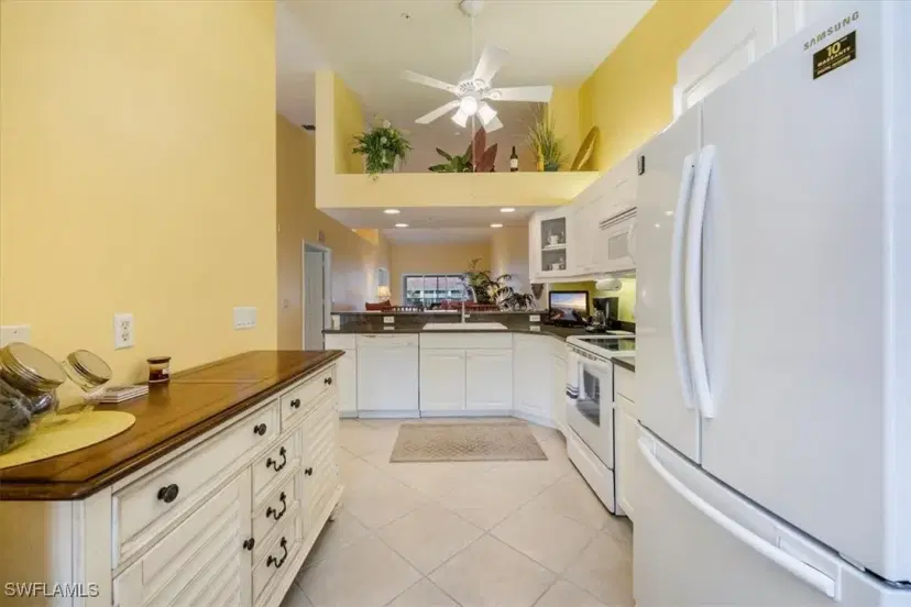 Picture of 2381 Hidden Lake CT 8202, Naples FL 34112