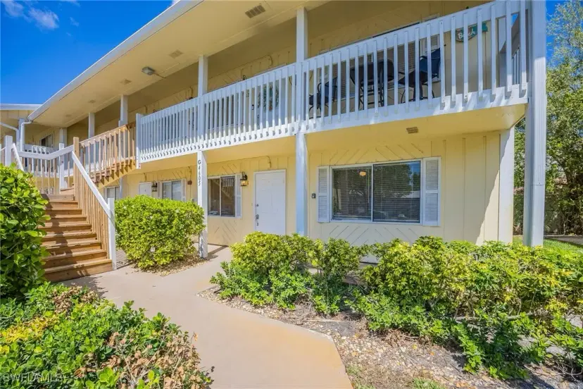 Picture of 4605 Bayshore Dr G1, Naples FL 34112