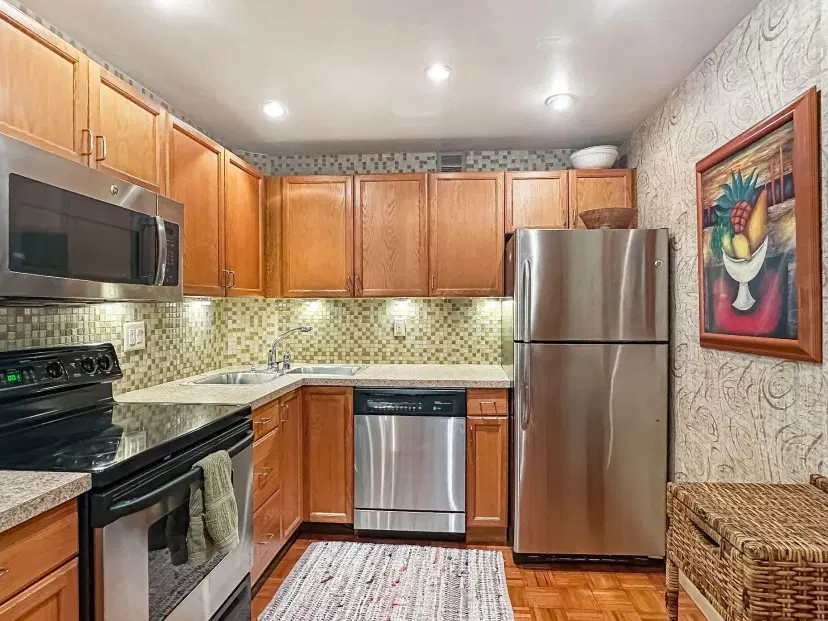 Picture of 1950 N Andrews Ave 120D, Wilton Manors FL 33311