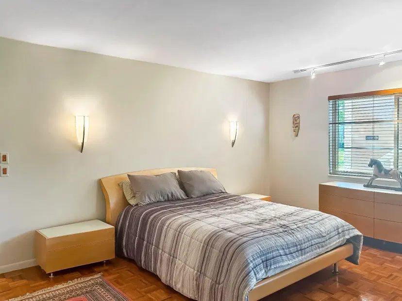Picture of 1950 N Andrews Ave 120D, Wilton Manors FL 33311