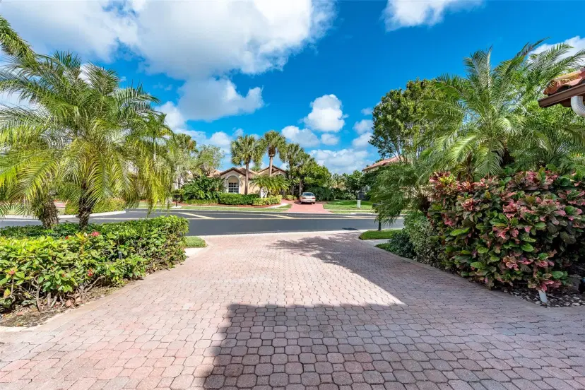Picture of 22589 Esplanada Dr, Boca Raton FL 33433