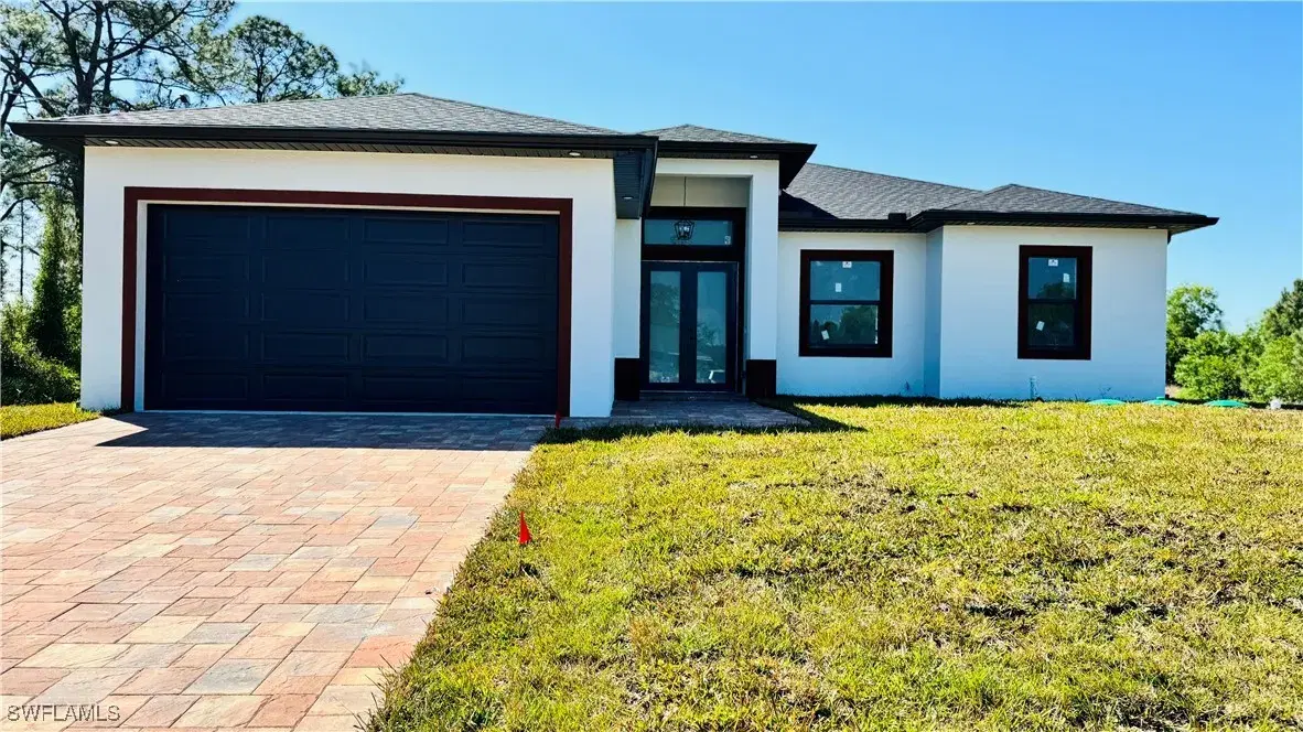 Picture of 4207 2Nd St Sw, Lehigh Acres, FL 33976
