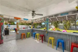 Picture of 607 Monterey Ave, Cape Coral, FL 33904