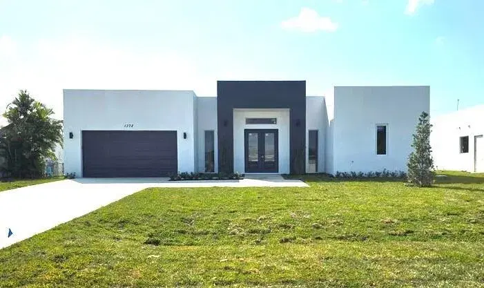 Picture of 1378 SW California Boulevard, Port St Lucie FL 34953
