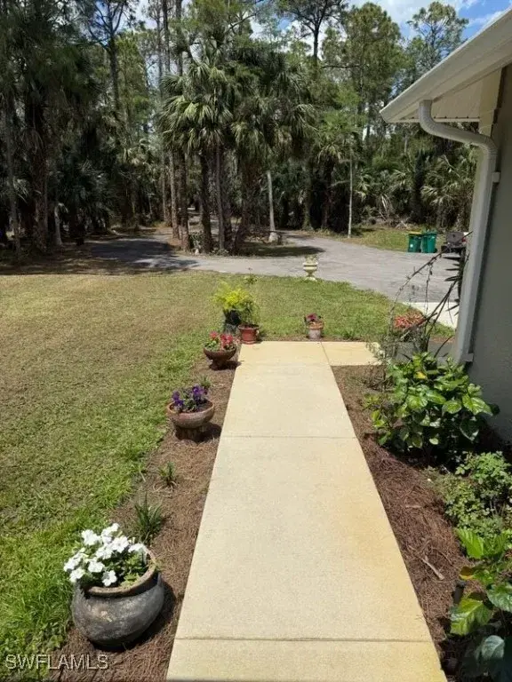 Picture of 420 20Th Ave Nw, Naples FL 34120