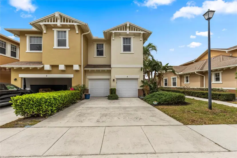 Picture of 855 Marina Del Ray Ln 4, West Palm Beach FL 33401