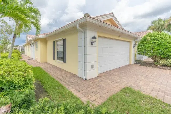 Picture of 7639 Novara Ct, Naples, FL 34114
