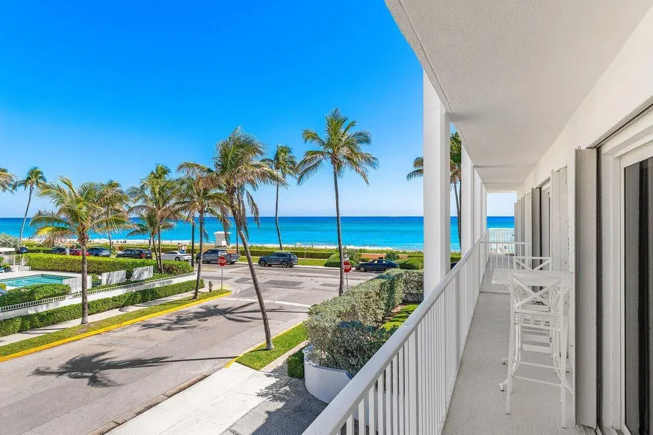 Picture of 350 S Ocean Boulevard 204, Palm Beach, FL 33480