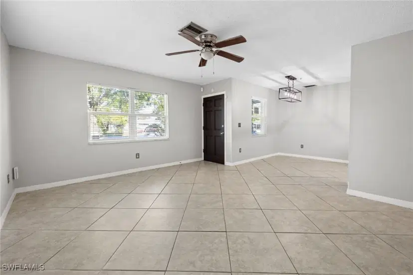 Picture of 3945 La Palma St, Fort Myers FL 33901