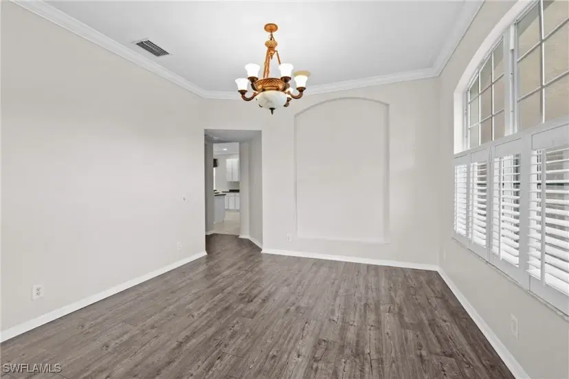 Picture of 8800 Maple Glen Cir, Fort Myers FL 33912