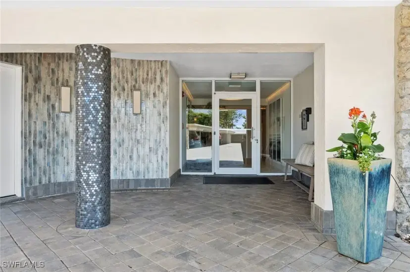 Picture of 3410 Gulf Shore Blvd N 403, Naples FL 34103