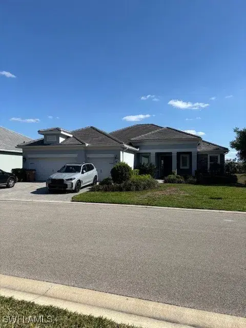 Picture of 13662 Edgewater Trace Dr, Fort Myers, FL 33905