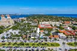 Picture of 255 Royal Poinciana Way, Palm Beach, FL 33480