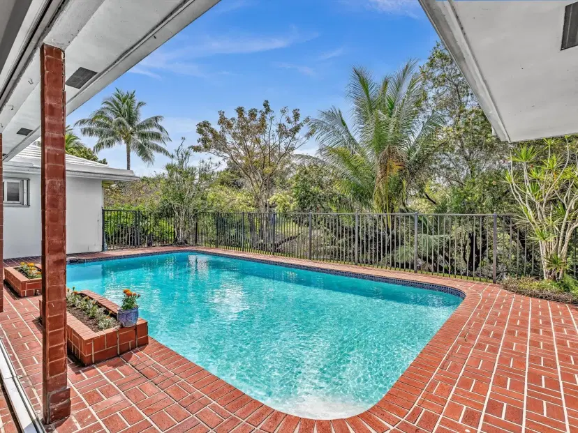 Picture of 781 W Tropical Way, Plantation FL 33317