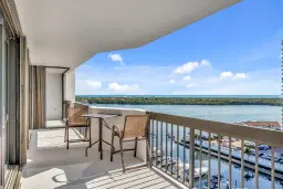 Picture of 108 Lakeshore Drive 1441, North Palm Beach, FL 33408