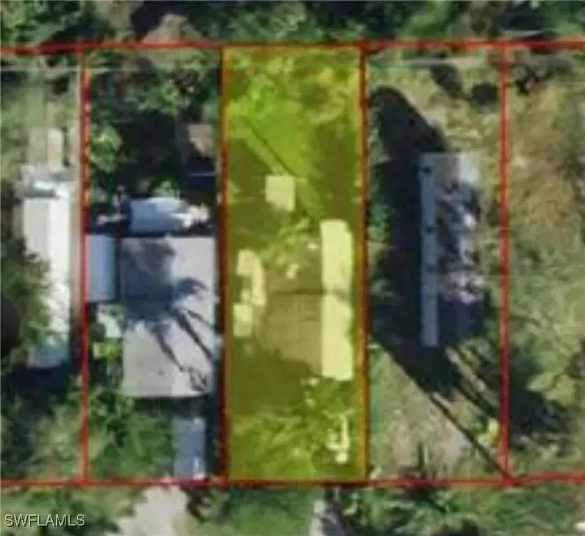 Picture of 2593 Holly Ave, Naples, FL 34112