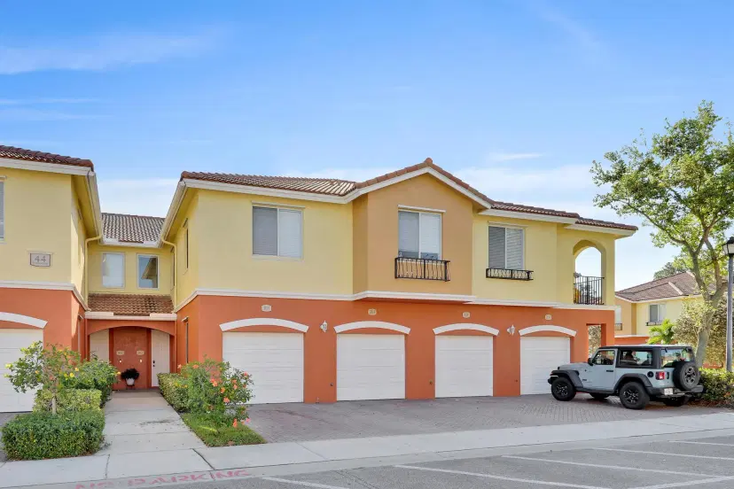 Picture of 44 SE Sedona Circle Circle 103, Stuart FL 34994