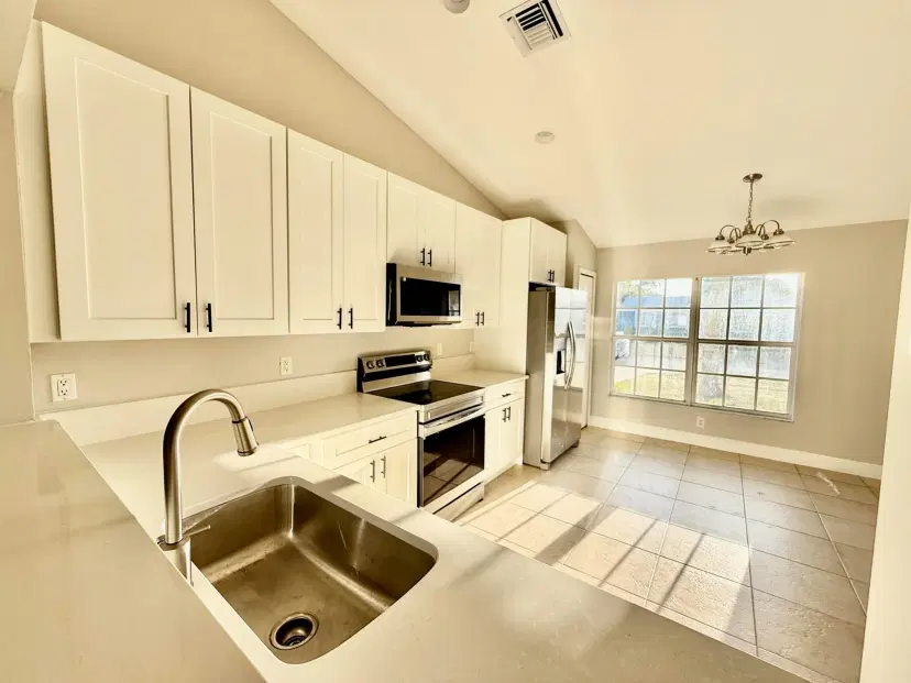 Picture of 1812 SE Manth Lane, Port St Lucie FL 34983