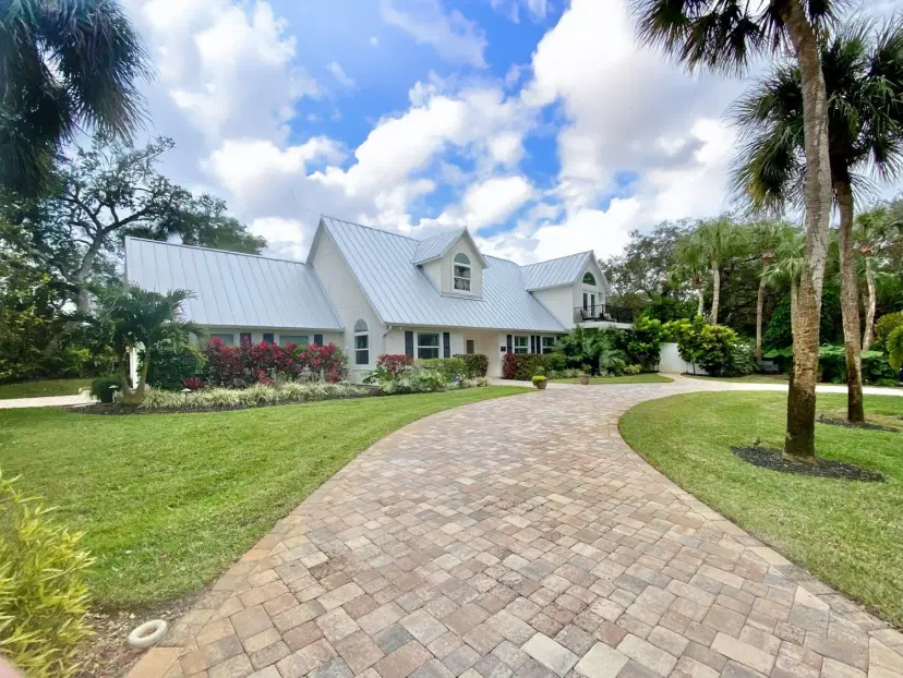 Picture of 1460 Club Dr, Vero Beach FL 32963