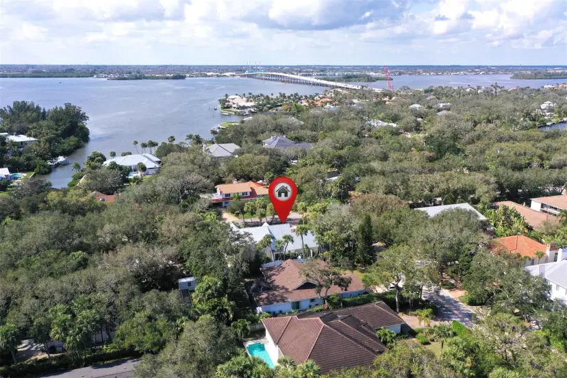 Picture of 1460 Club Dr, Vero Beach FL 32963