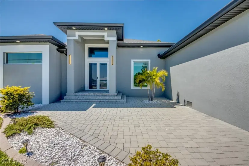 Picture of 434 SW 31St Pl, Cape Coral FL 33991