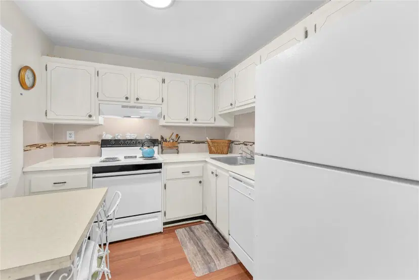 Picture of 2601 NW 48 Terrace 345, Lauderdale Lakes FL 33313