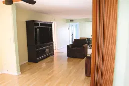 Picture of 9700 Sunrise Lakes Blvd 304, Sunrise, FL 33322