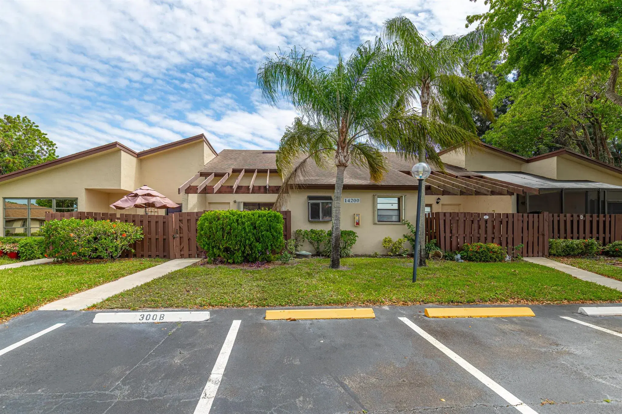 Picture of 14200 Nesting Way B, Delray Beach, FL 33484