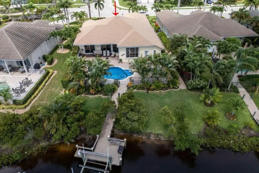 Picture of 699 SW River Bend Circle, Stuart FL 34997