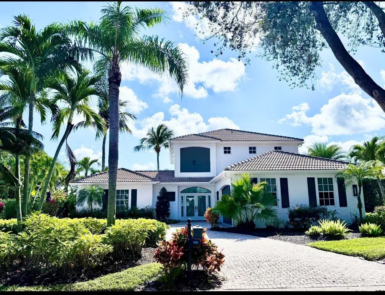 Picture of 325 Eagle Drive, Jupiter, FL 33477