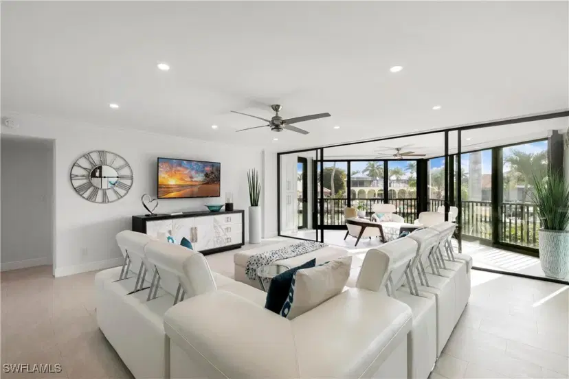 Picture of 845 Collier Ct 205, Marco Island FL 34145