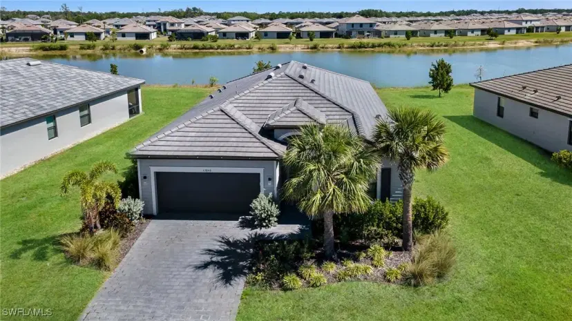 Picture of 13846 Pine Lodge Ln, Fort Myers FL 33913