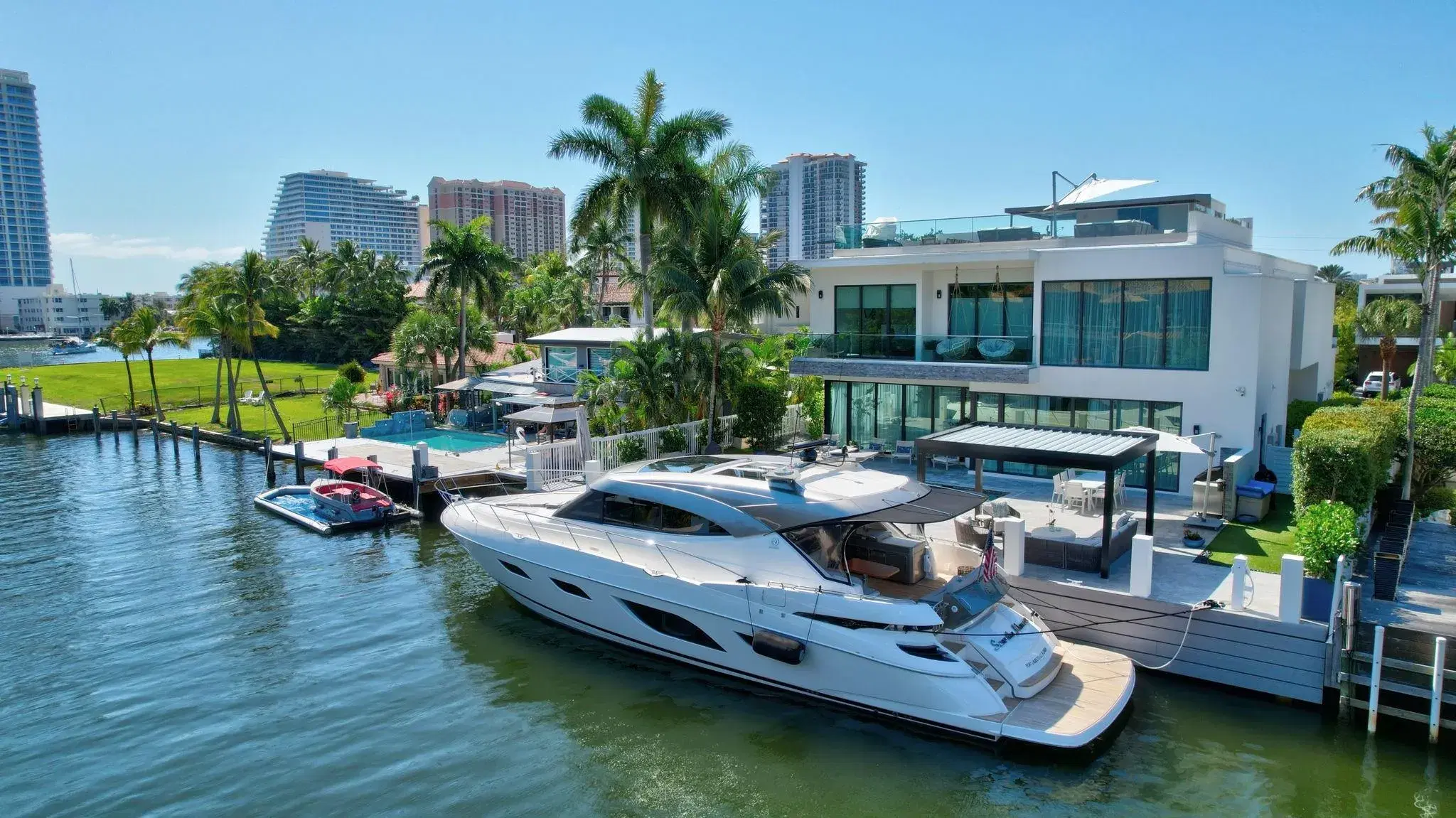 Picture of 2707 Sea Island Dr, Fort Lauderdale, FL 33301