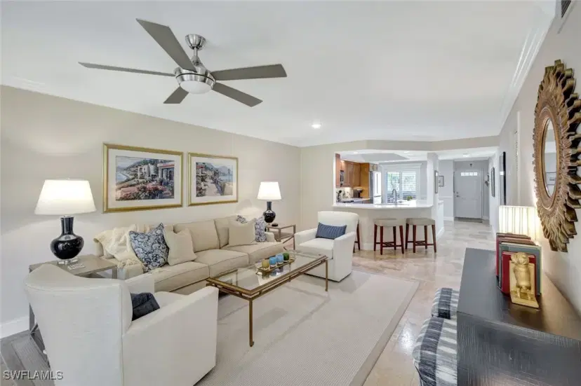 Picture of 893 Gulf Pavilion Dr 101, Naples FL 34108