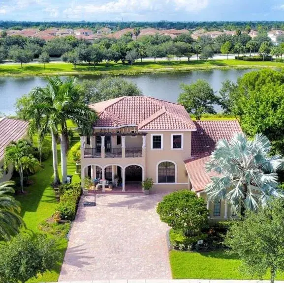 Picture of 10420 Majestic Ct, Parkland FL 33076
