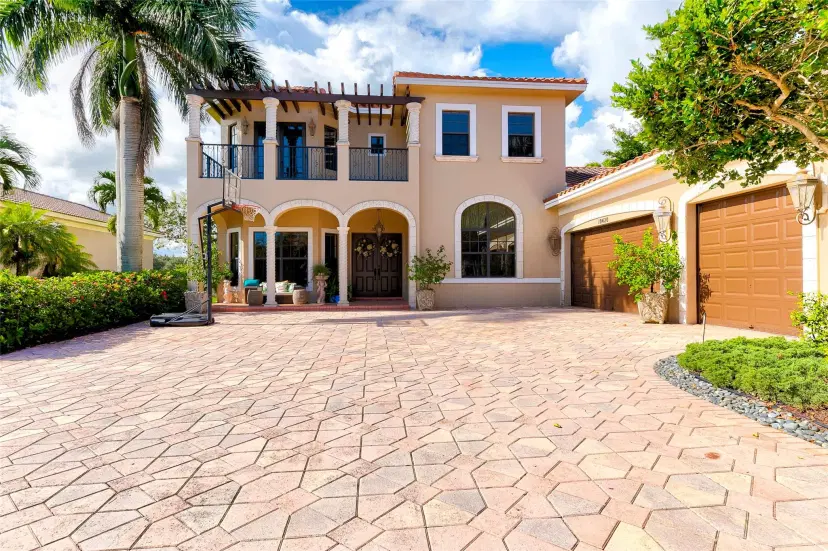 Picture of 10420 Majestic Ct, Parkland FL 33076