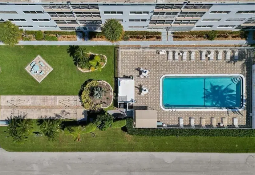 Picture of 3221 NE 8Th St 305F, Pompano Beach FL 33062