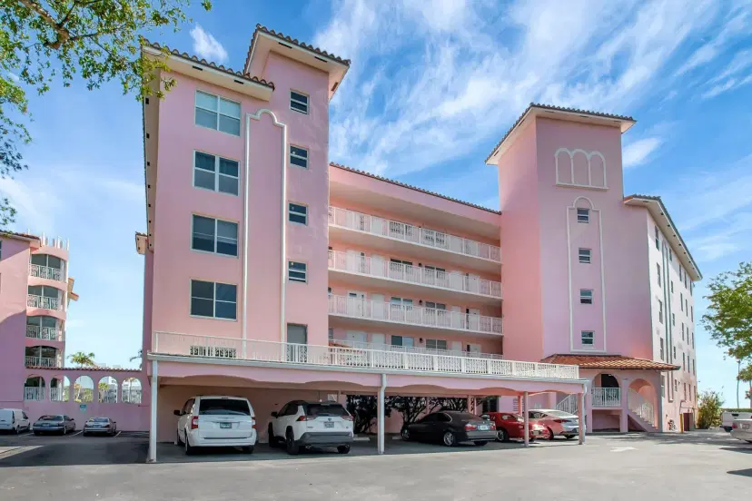 Picture of 1099 S Ocean Boulevard 106-S, Boca Raton FL 33432