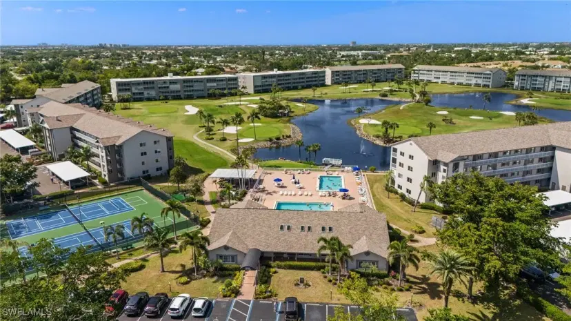 Picture of 14771 Hole In 1 Cir 206, Fort Myers FL 33919