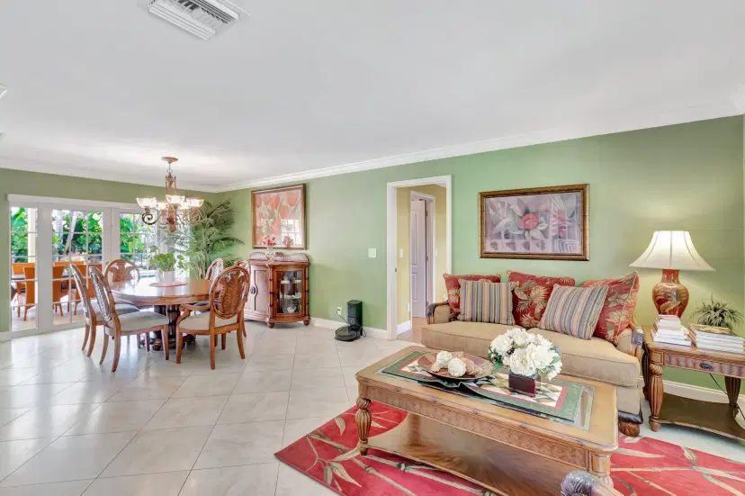 Picture of 11882 N Lake Drive, Boynton Beach FL 33436