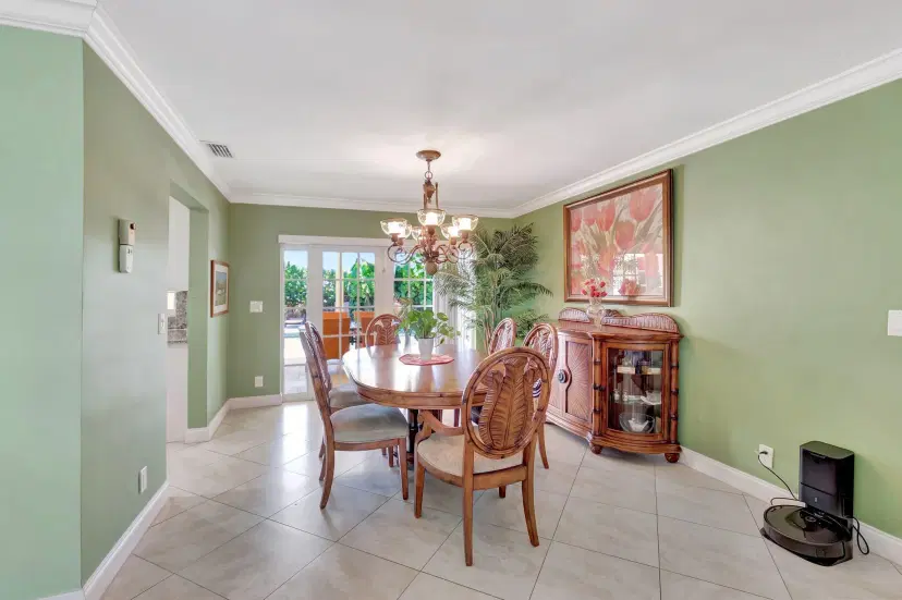 Picture of 11882 N Lake Drive, Boynton Beach FL 33436